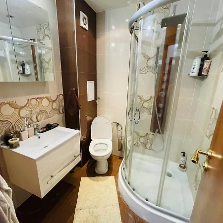 Lazur Apartment