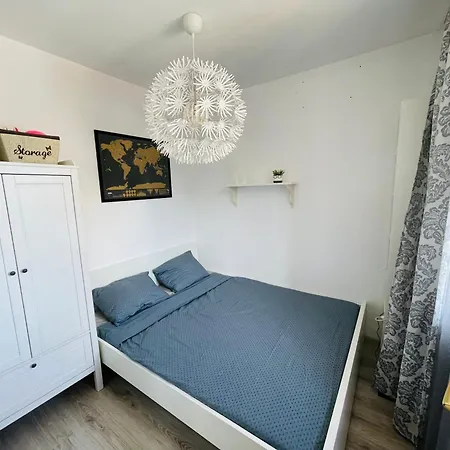Lazur Apartment